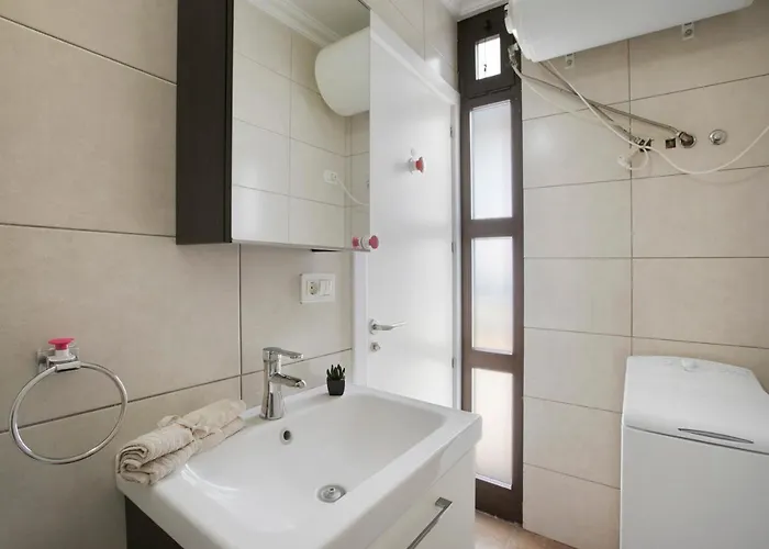 Tenbel Frontera * Costa Del Silencio